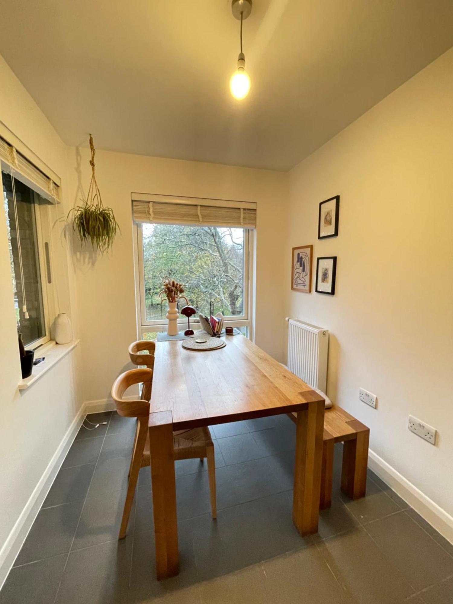 & Modern 1bd Flat With Balcony Hackney! Appartamento Londra