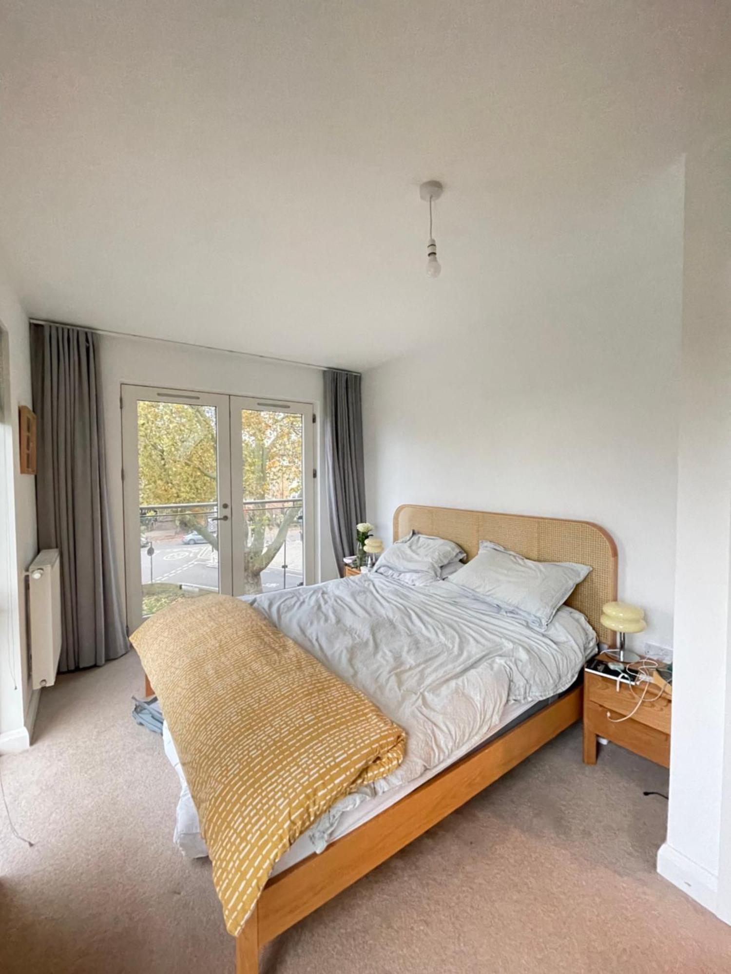 & Modern 1bd Flat With Balcony Hackney! * Londra
